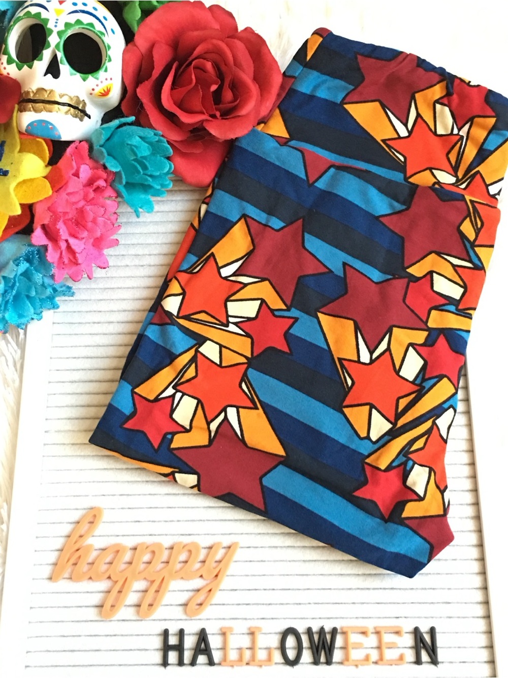 Star-Print Leggings — burgundy Navy & Yellow